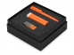 Подарочный набор On-the-go с флешкой, ручкой и зарядным устройством, оранжевый, ручка шариковая - пластик, USB-флешка - пластик с покрытием soft-touch\металл, портативное зарядное устройство - пластик - 1