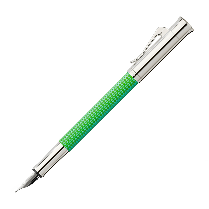 Ручка перьевая Graf von Faber-Castell "Guilloche Viper Green Fine", подар. уп. - 408023