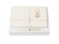 Подарочный набор: блокнот А5, брелок, ручка шариковая. Nina Ricci