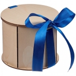 Коробка Drummer, круглая, с синей лентой, диаметр 14,8 см, высота 12 см; внутренние размеры: диаметр 12,9 см, высота 11 см