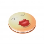 Зеркало Dewal Beauty серия "Смайлики " карманное круглое, поцелуй, размер 60х60х0,9мм